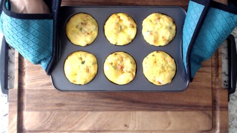 Breakfast Egg Muffins with Pepper and Green Onion - Green Thumb Foodie