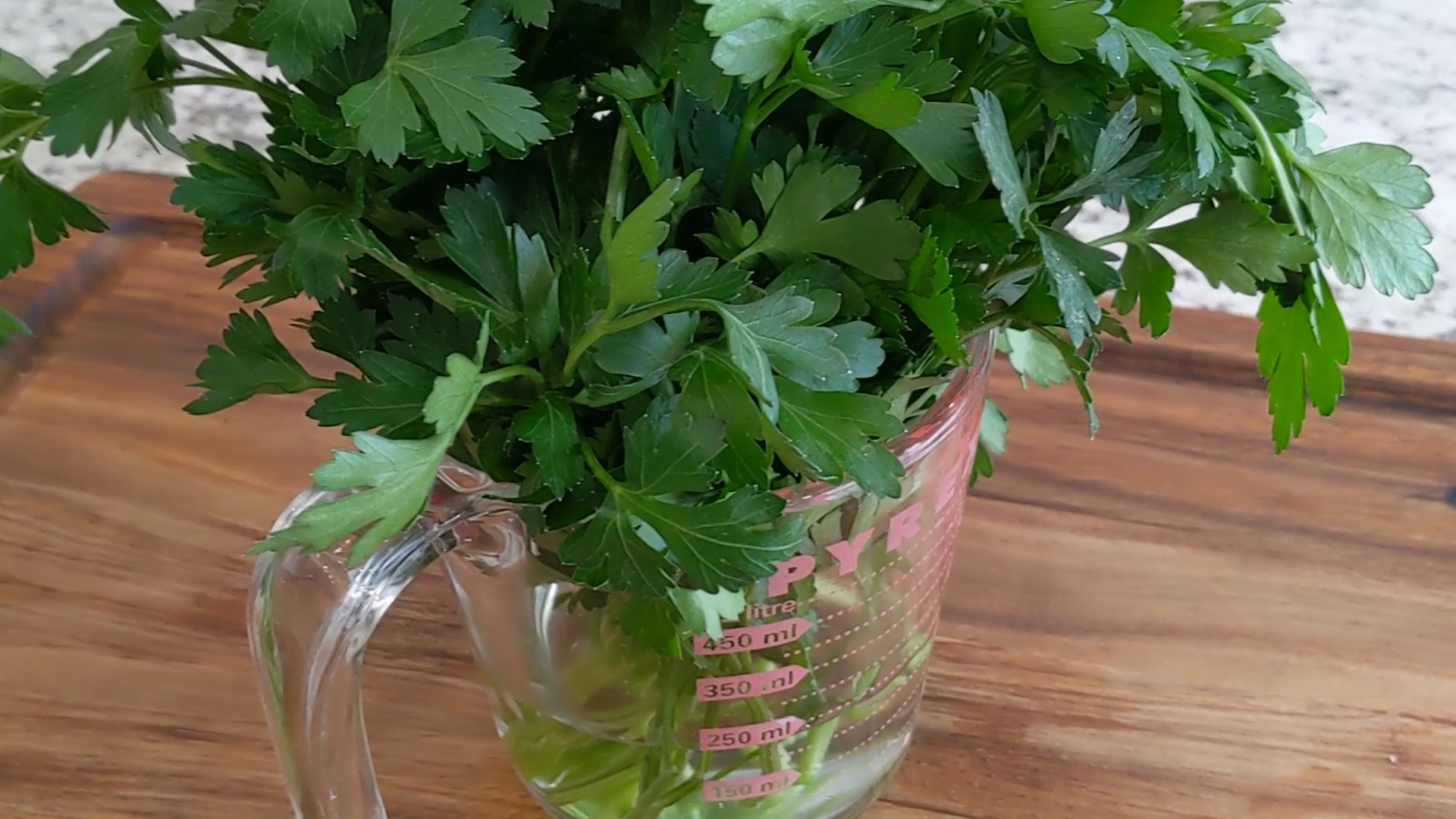 How to Keep Parsley Fresh Longer Green Thumb Foodie